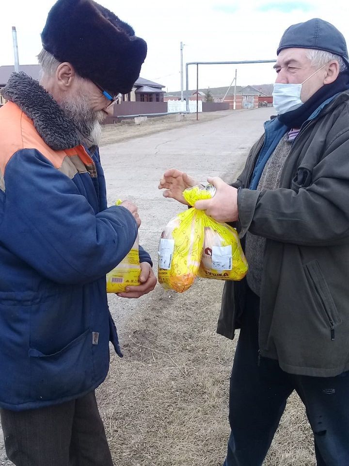 За 5 апреля местные волонтеры помогли  81 пожилому жителю Новошешминского района