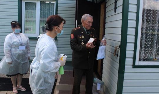 Почетный житель Лаишевского района проголосовал у себя дома Ветеран Великой Отечественной Герой Советского Союза Борис