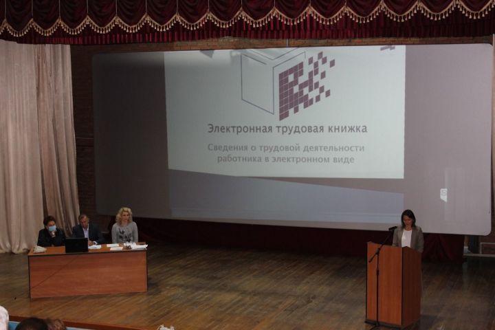 Совещание культработников Новошешминского района: Обсуждена работа за два летних месяца