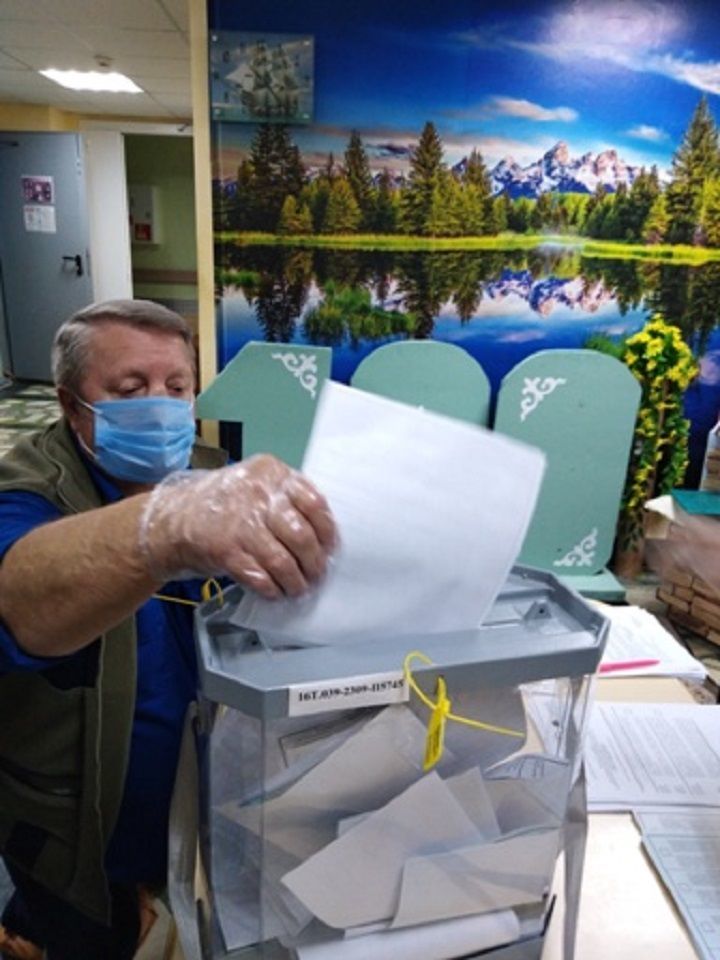 Проживающие Новошешминского дома-интерната приняли участие в выборах  13 сентября
