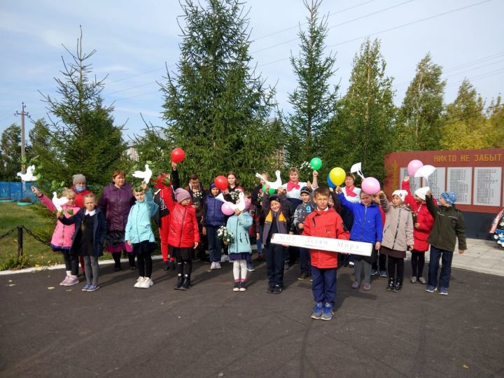 Международный день мира: о празднике рассказали детям Новошешминского района