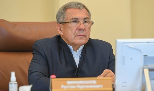 Малое количество случаев Covid-19 не повод самоуспокаиваться, подчеркнул Президент Татарстана
