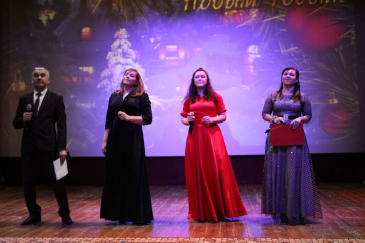 14 января в районном доме культуры прошел концерт «Этот Старый Новый год»