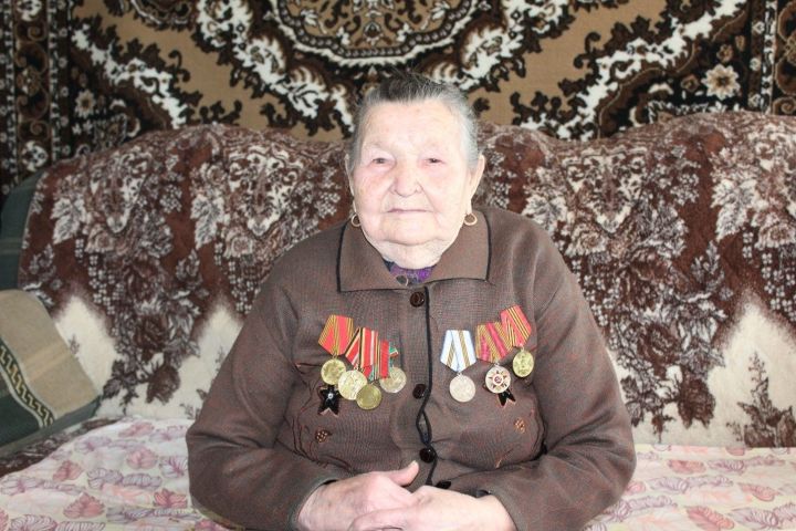 23 марта труженице тыла Маргарите Михайловне Быстровой из деревни Новое Иванаево исполняется 90 лет