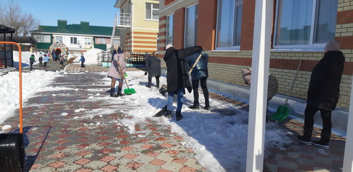 Сегодня в Новошешминском районе стартовал двухмесячник по благоустройству