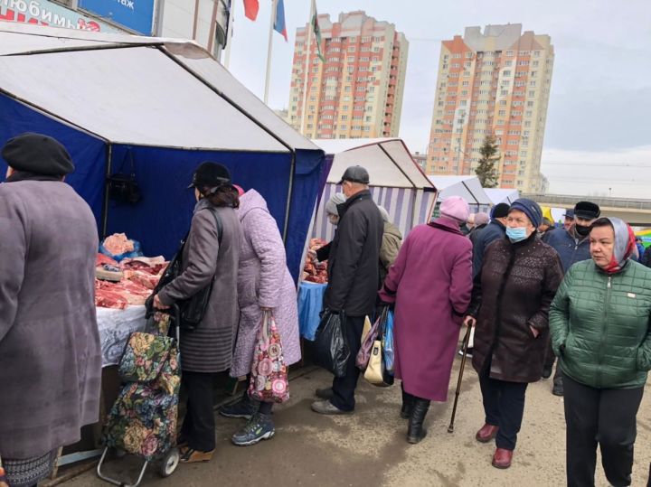 В субботу, 10 апреля, предприниматели Новошешминского района участвовали на ярмарке в Казани (фоторепортаж)