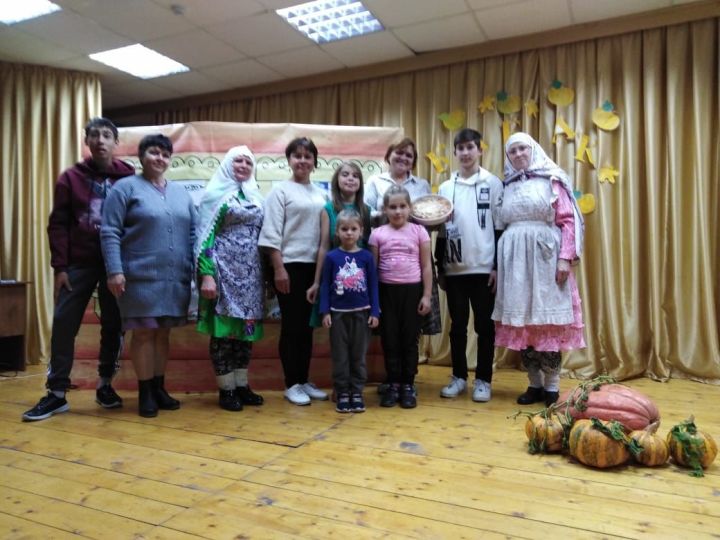 В Чертушкинском сельском Доме культуры прошел праздник под названием «Тыква»