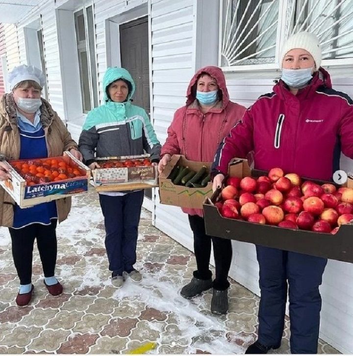 В канун Рождества Новошешминскому дому-интернату для престарелых и инвалидов оказали благотворительную помощь