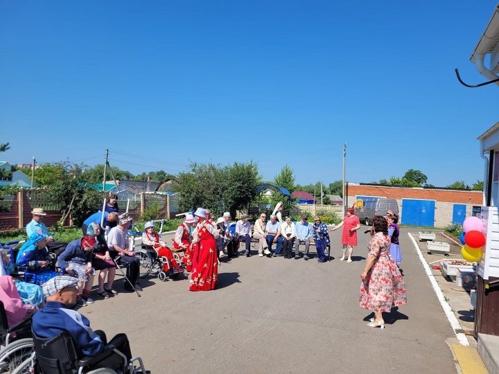 В Новошешминском доме-интернате провели праздник «Сабантуй»