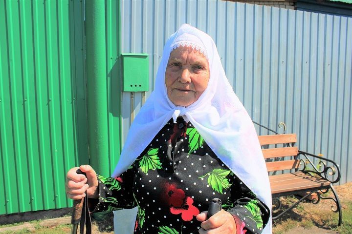 Назия апа из села Азеево и в 90 лет спортсменка