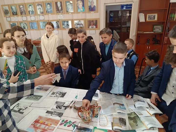 Учащиеся Ленинской школы побывали в Шахмайкинском музее