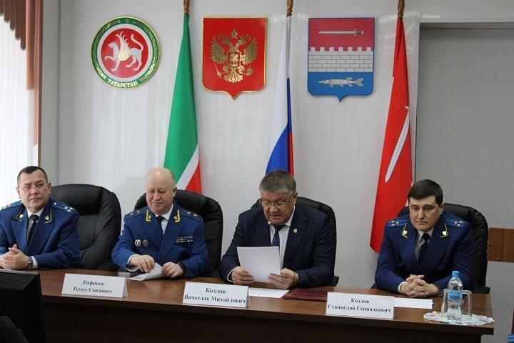 Прокурор Татарстана посетил Новошешминский район