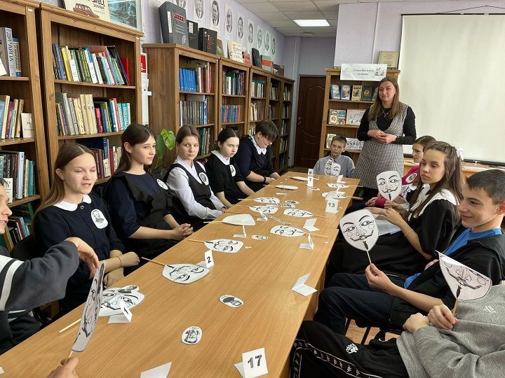 В Новошешминской Центральной библиотеке для молодежи провели игру «Литературная мафия»
