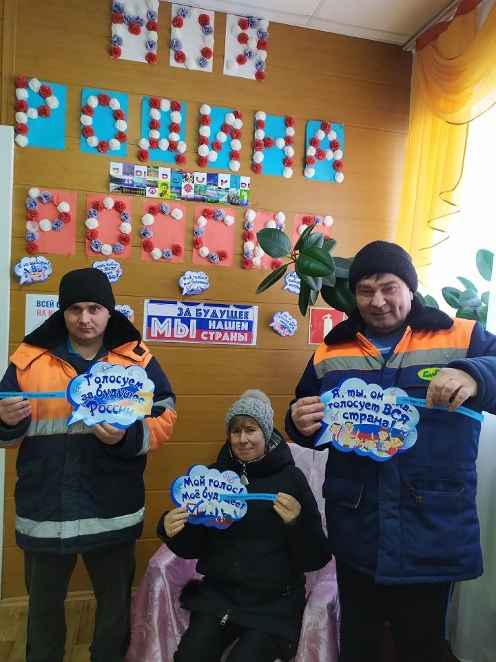 Во всех избирательных участках Новошешминского района оживленно