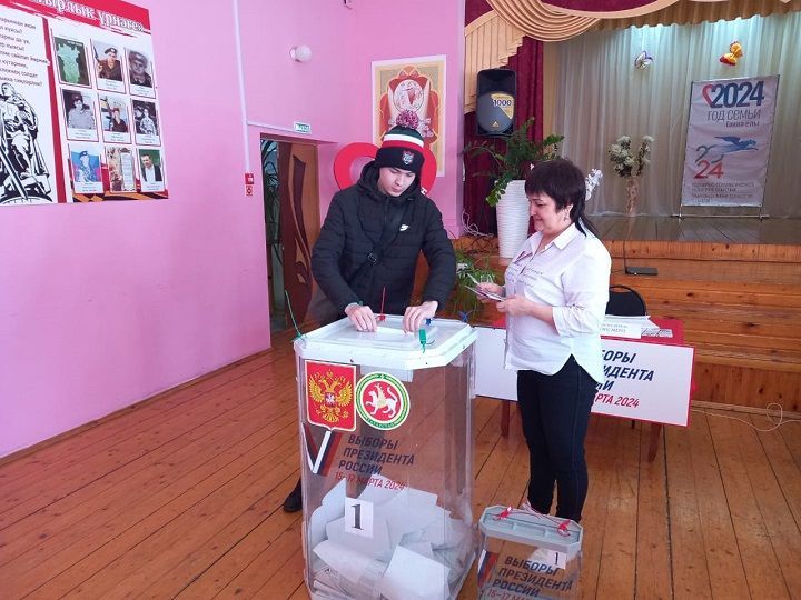 Камиль Насретдинов впервые принял участие на выборах