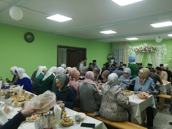 Ифтары в Новошешминской мечети продолжаются