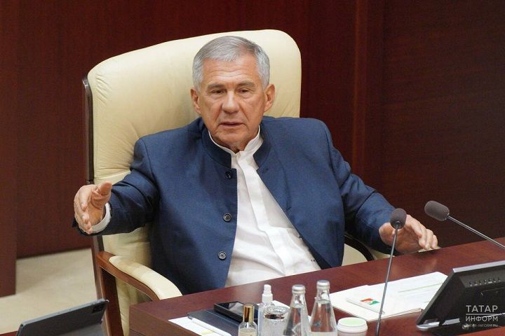 Миңнеханов «Батырлар. Татарстан Геройлары» турында мәгълүмат бирүне көчәйтергә кушты