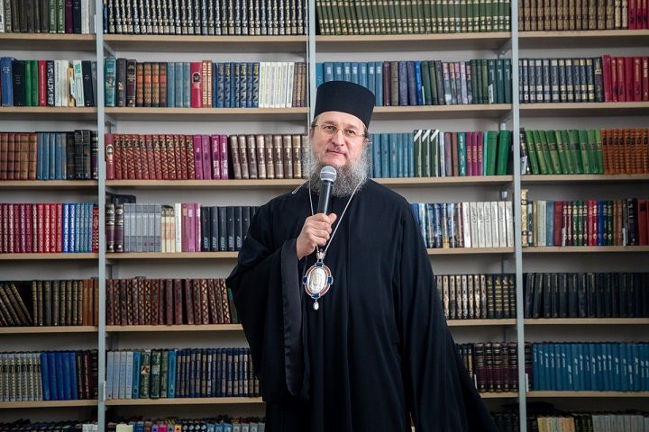 Епископ Пахомий поздравляет новошешминцев с Днем славянской письменности и культуры