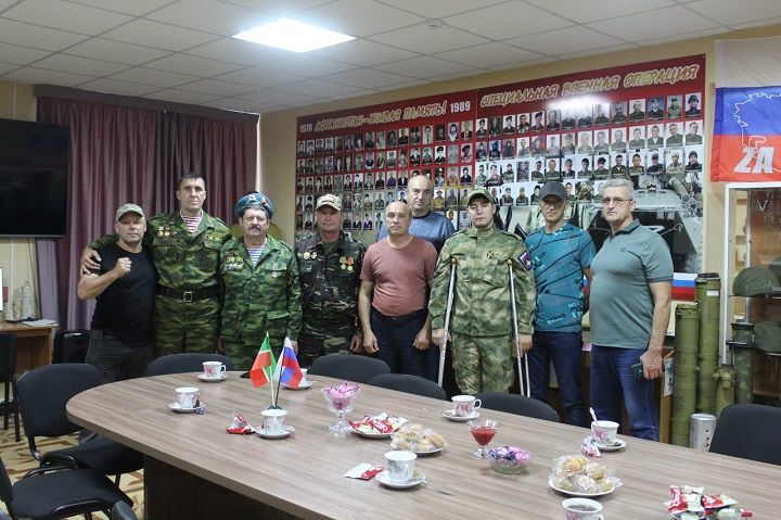 Живая память: ветераны боевых действий встретились в Новошешминске, чтобы передать эстафету мужества