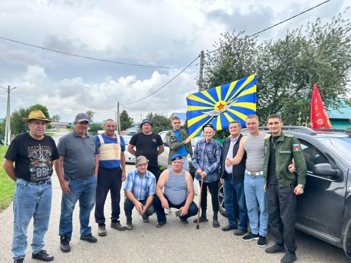 Новошешминцы отметили День Военно-воздушных сил