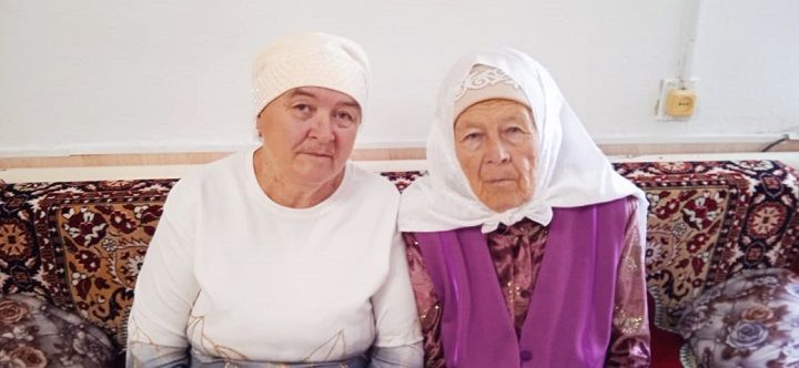 Благодарна Всевышнему за прожитые годы