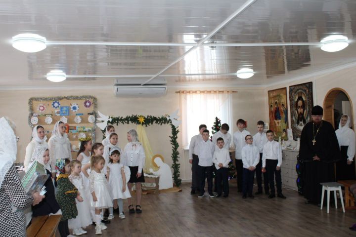 Чудо к нам приходит
