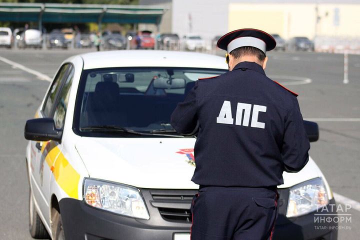 Новошешминец попытался поставить на учет машину с поддельными правами и получил уголовное дело