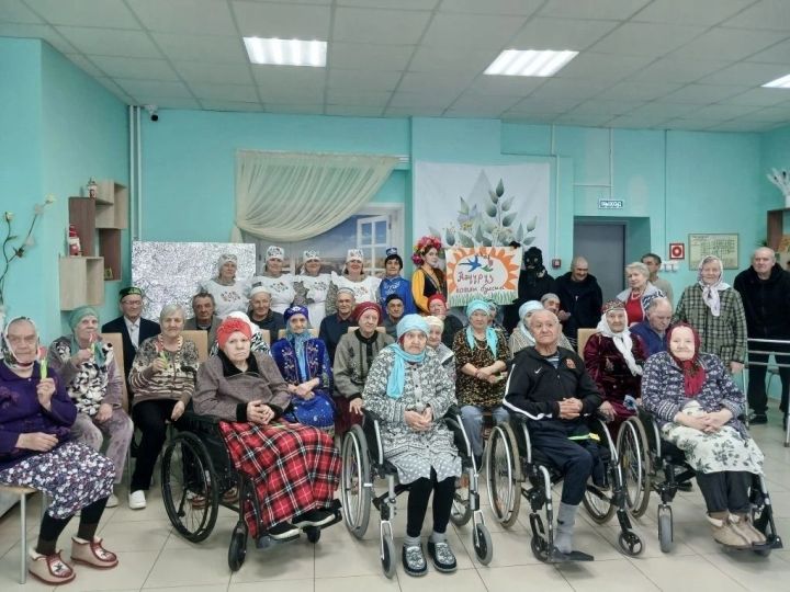 В Новошешминском доме-интернате для престарелых и инвалидов состоялось праздничное мероприятие - Навруз