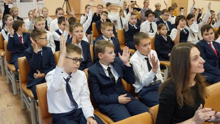 В Татарстане провели 38 уроков по всероссийским проектам, которые охватили 2000 школьников