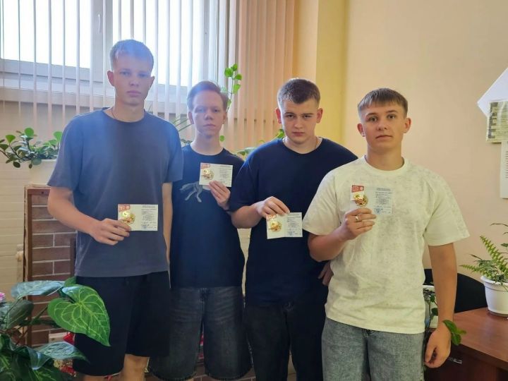 Выпускники Новошешминска получили знаки ГТО: достойный пример для подражания