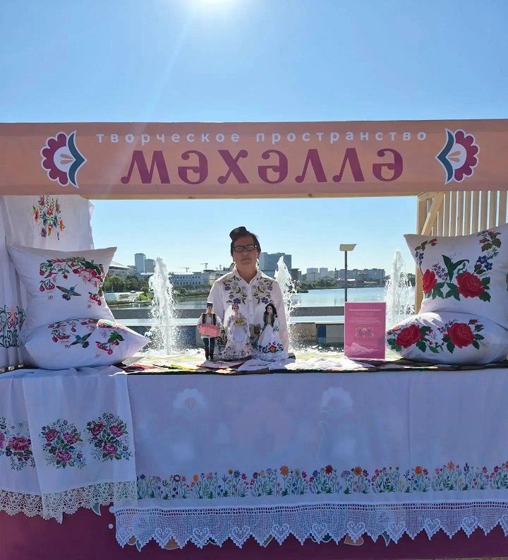 Гусиное перо и народные промыслы: мастер-классы из Новошешминского района в Казани