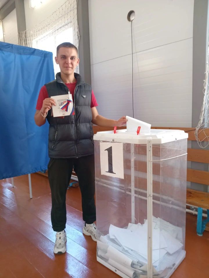 К 18 часам проголосовали более 7200 избирателей