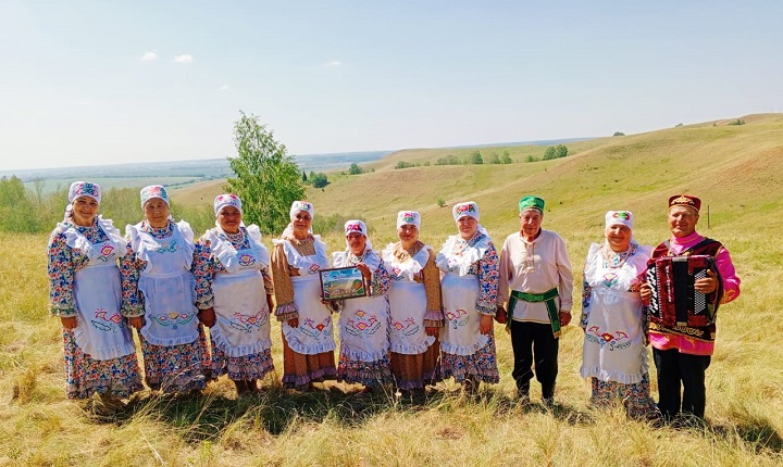 Вокальные народные коллективы Новошешминского районе приняли участие в фольклорном фестивале в Азнакаево  
