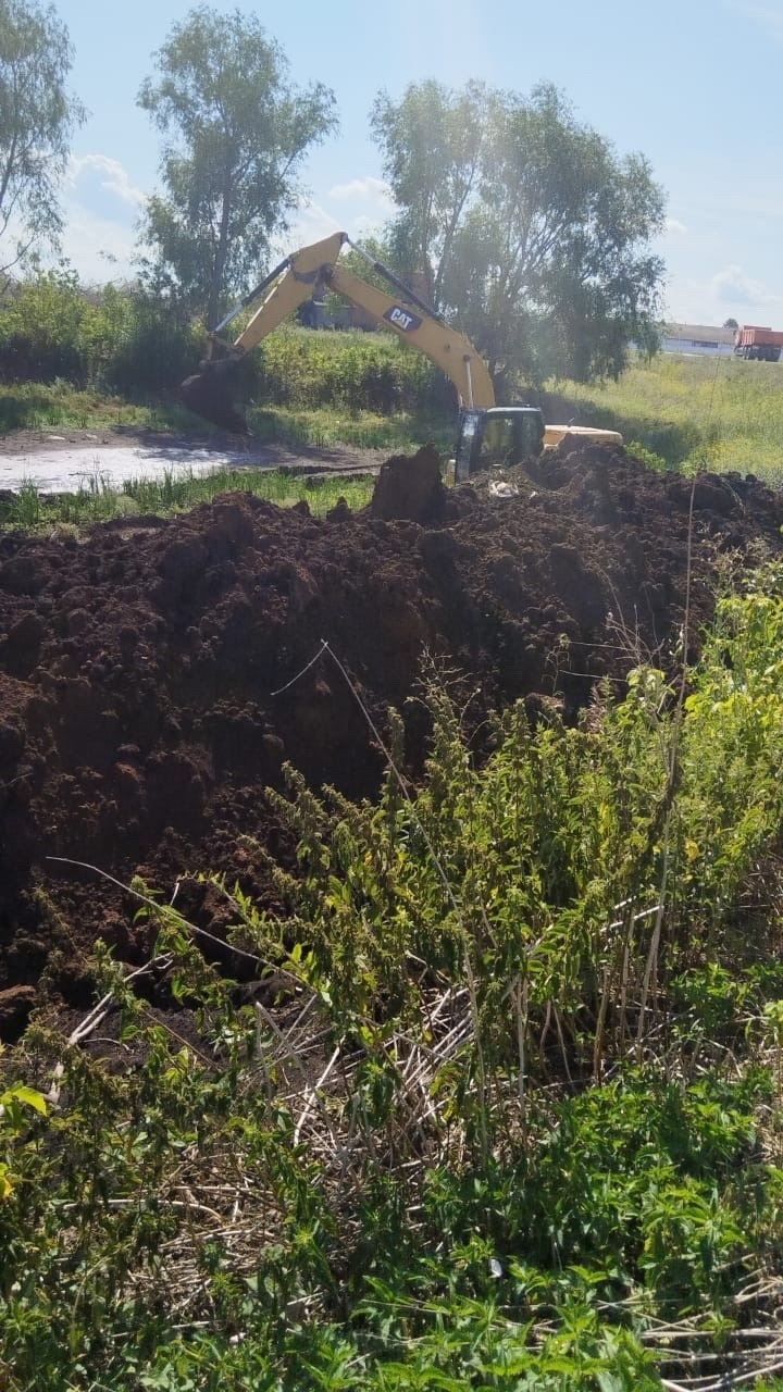 В Шахмайкинском сельском поселение идет очистка озера