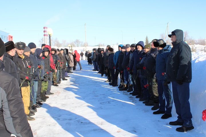 В Новошешминске состоялся митинг, посвященный 35-летию вывода советских войск из Афганистана