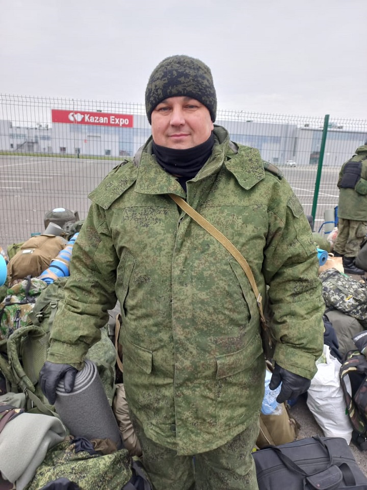 Хәрби кием биргәннән соң мобилизацияләнүчеләр өч атна хәрби әзерлек үтә. 