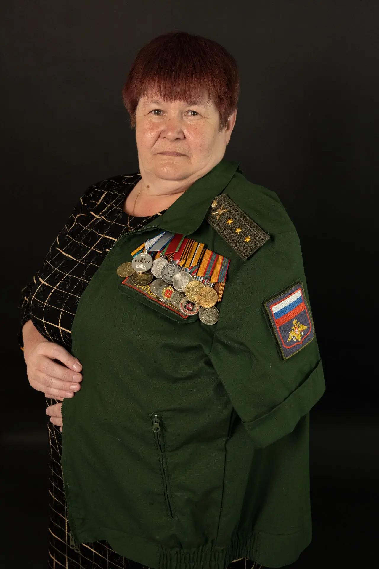 Улларының ике кителе
