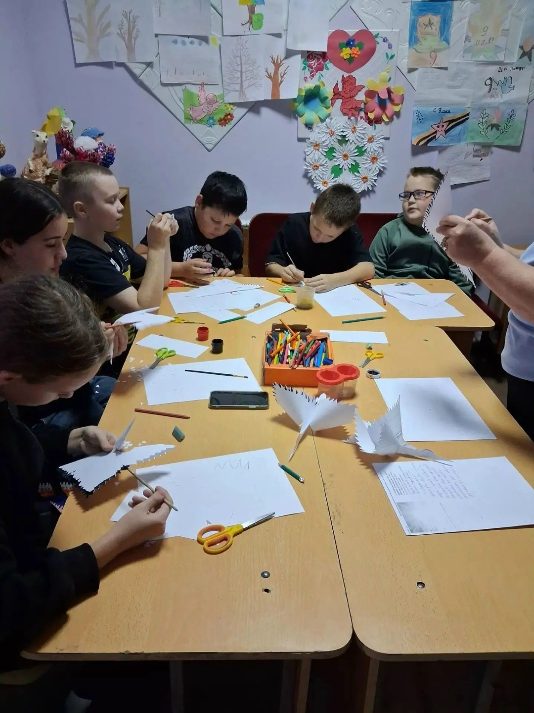 22 октября в Краснооктябрьском СДК прошёл час памяти «День белых журавлей».
