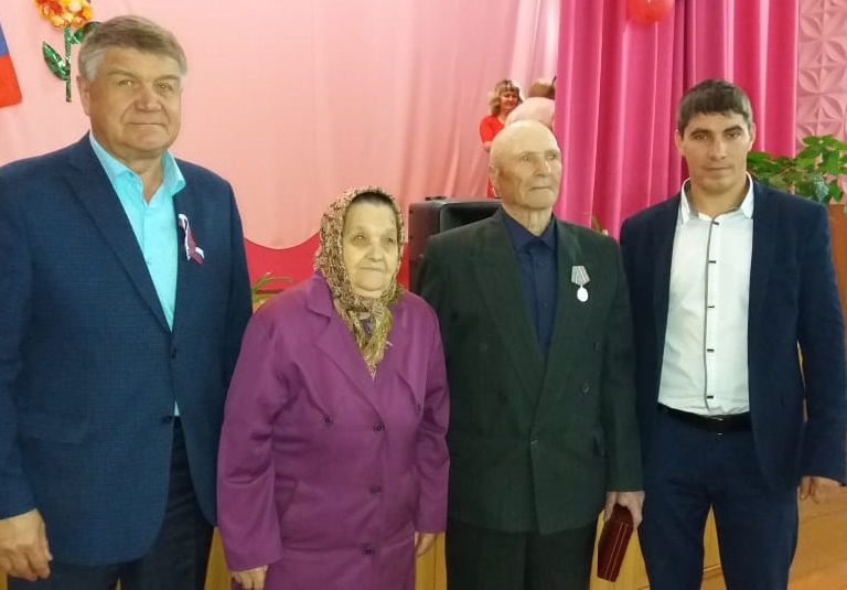 Яңа Чишмә районы ветераннарына медальләр  тапшырылды
