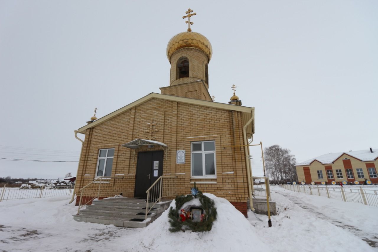 Праздничная служба в Черемуховском храме Архангела Михаила