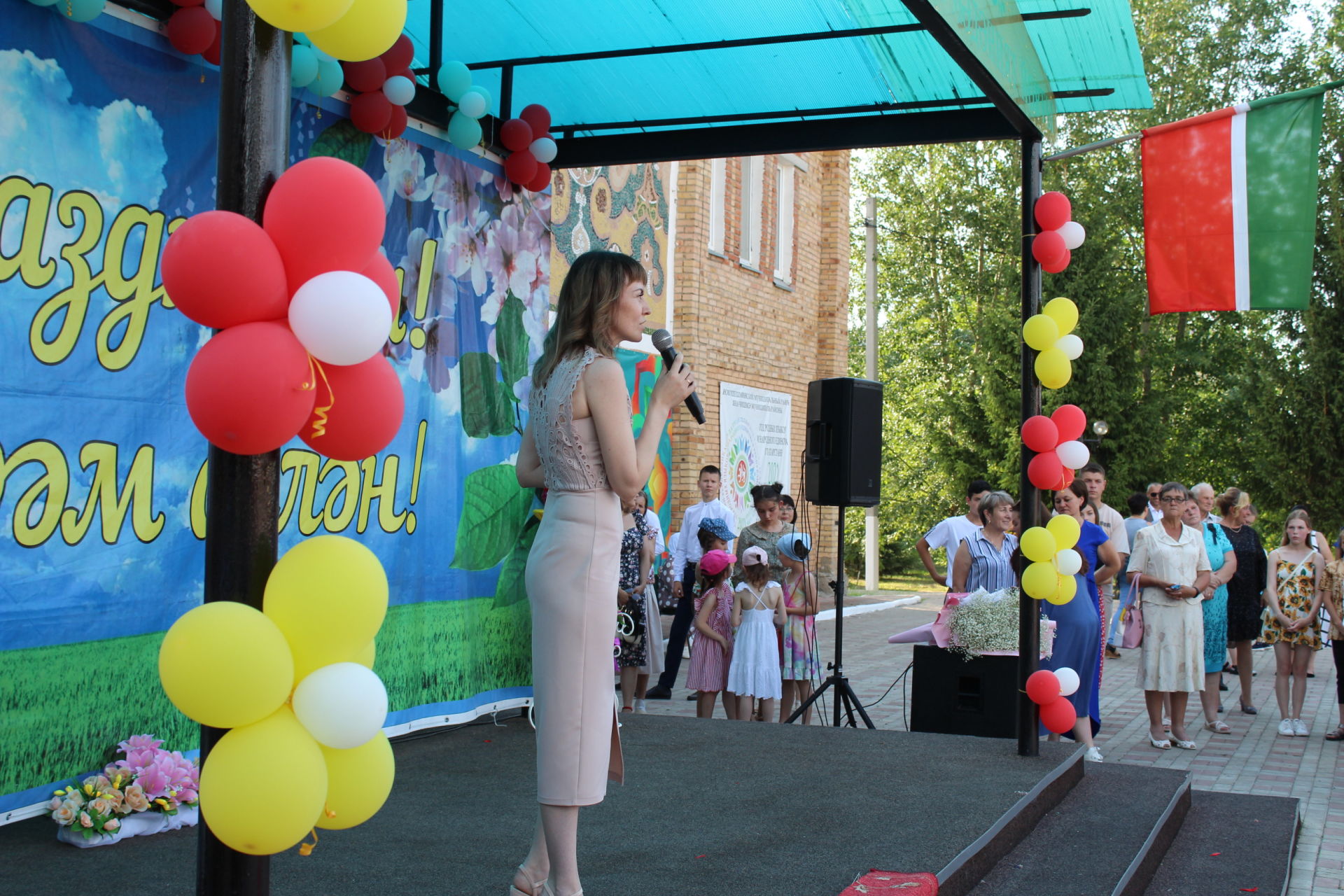 25 июня в Новошешминске прошел районный выпускной бал (фоторепортаж)