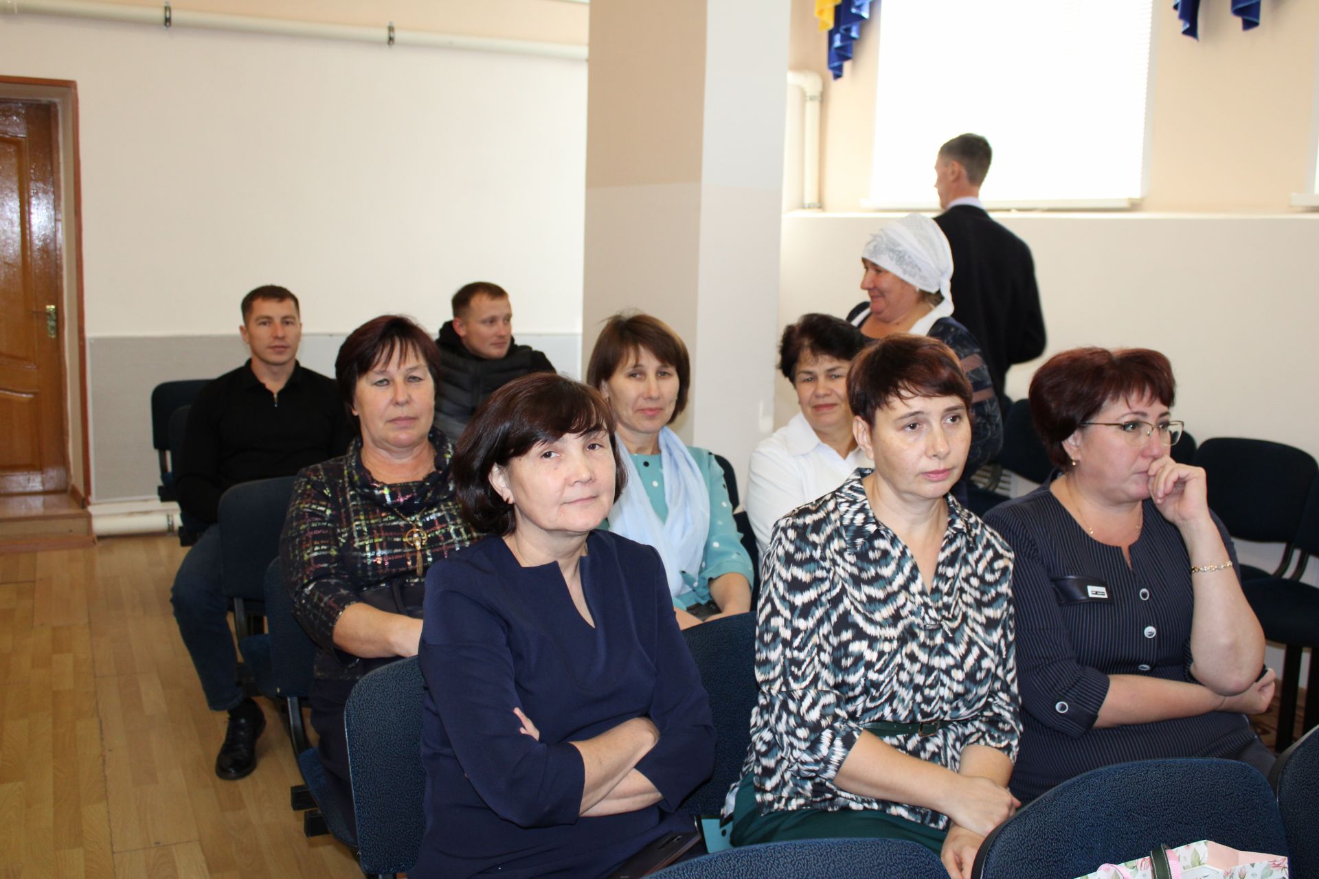 В День учителя, 5 октября, в Новошешминской гимназии прошло праздничное мероприятие