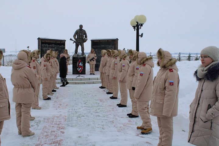 15 февраля в Новошешминске прошел митинг, посвященный 33-ей годовщине вывода советских войск из Афганистана (видео)