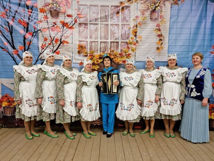 Чертушлылар Чистай районында бәйрәм концерты белән булганнар