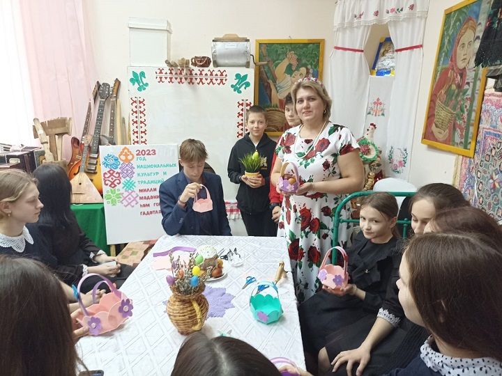 Пасха бәйрәменә бүләкләрне ничек бизәгәннәр