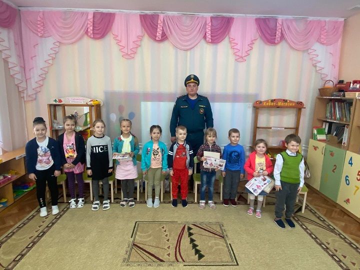 Юных новошешминцев наградили за победу во Всероссийском конкурсе «Неопалимая Купина»