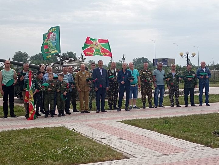 Новошешминск сегодня празднует День пограничника  (фоторепортаж)