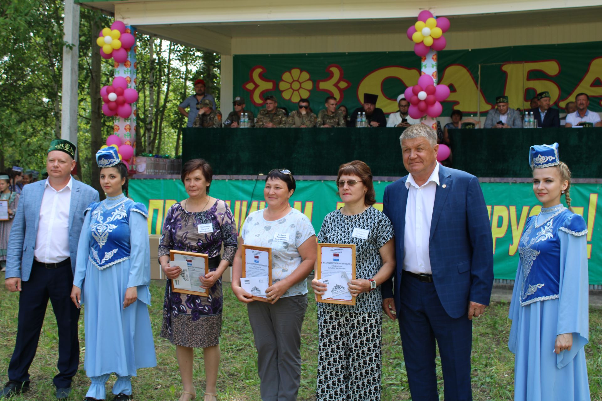 10 июня в Новошешминске прошел Сабантуй (фоторепортаж)