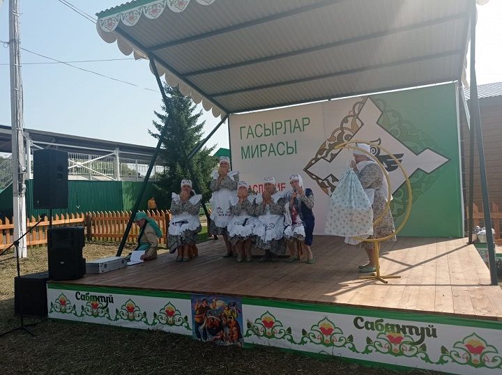 Яңа Чишмә районының халык коллективлары «ГАСЫРЛАР МИРАСЫ — НАСЛЕДИЕ ВЕКОВ» дип исемләнгән I Бөтенроссия халык мәдәнияте фестивалендә катнашканнар
