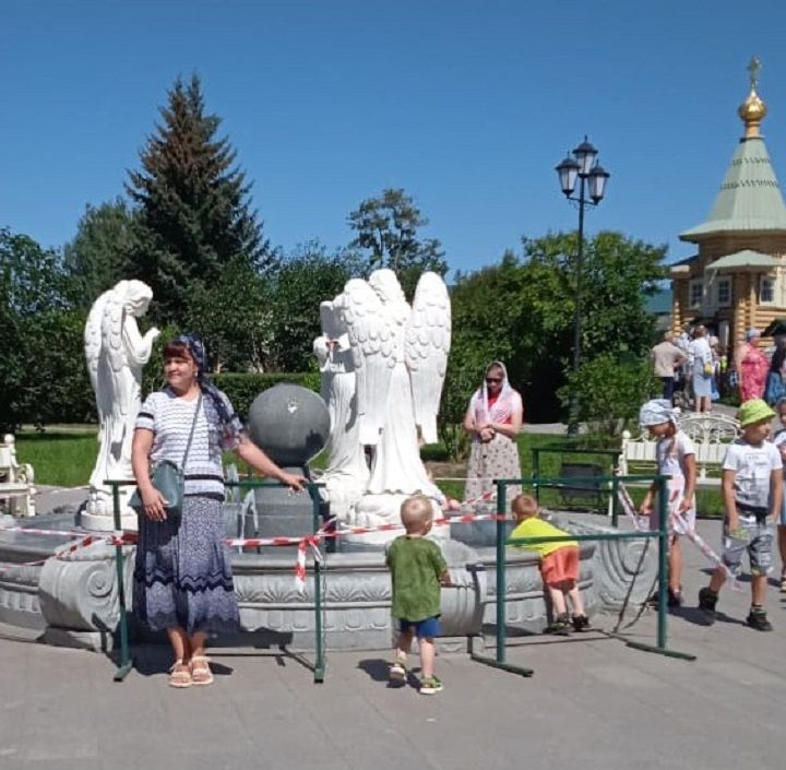 Яңа Чишмә районы хаҗилары Дивеевода булганнар